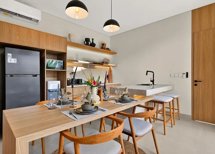 Ferienhaus Modern Luxury 3br - Minutes To Kedungu Tanah Lot