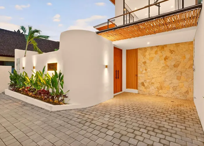 Modern Luxury 3br - Minutes To Kedungu Ferienhaus *